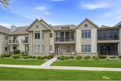 286 E Harbor View Drive, Fond du Lac, WI 54935 - Photo 1