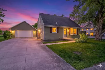 1932 Maplecrest Drive, Appleton, WI 54915 - Photo 1