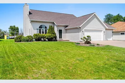 2316 Maddy Court, Green Bay, WI 54303 - Photo 1