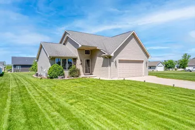 305 Spencer Street, Green Bay, WI 54303 - Photo 1