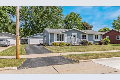 1605 Thornton Drive, Oshkosh, WI 54904 - Photo 1