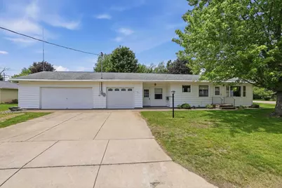 831 N 26th Street, Wisconsin Rapids, WI 54494 - Photo 1