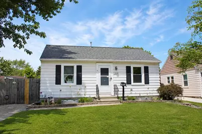 1210 10th Avenue, Green Bay, WI 54304 - Photo 1