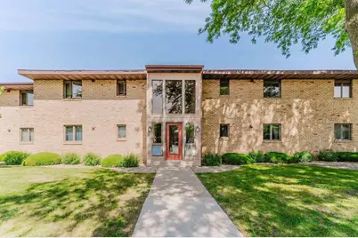 280 N Campbell Road #C, Oshkosh, WI 54902 - Photo 1