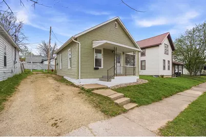 406 W Spring Street, New London, WI 54961 - Photo 1