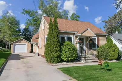 323 E Mission Road, Green Bay, WI 54301 - Photo 1