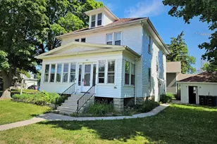 802 Ceape Ave, Oshkosh, WI 54901 - Photo 1