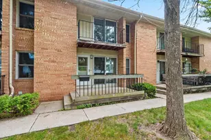 908 Georgia St, Oshkosh, WI 54902 - Photo 1