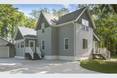 417 Van Horn Street, Berlin, WI 54923 - Photo 1