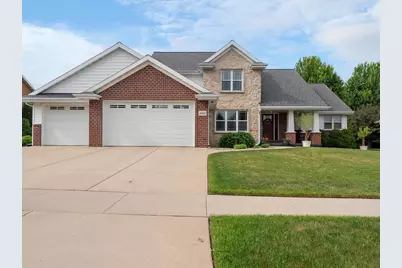 2690 Prairie Garden Trail, Green Bay, WI 54313 - Photo 1