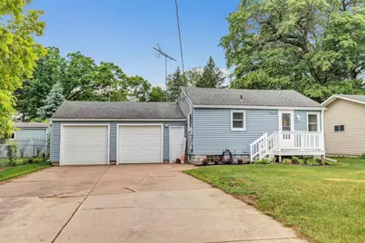 843 S Prospect Street, Shawano, WI 54166 - Photo 1