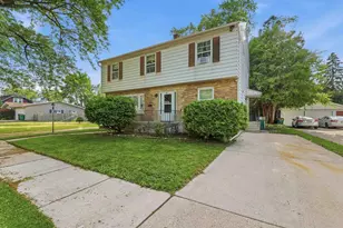 288 Lloyd St, Fond du Lac, WI 54935 - Photo 1