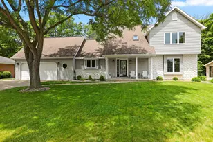 2841 Mayflower Rd, Green Bay, WI 54311 - Photo 1