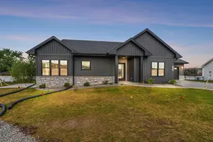 3154 Lazy Oak Ct, Green Bay, WI 54311 - Photo 1