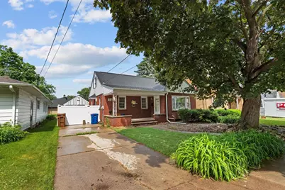 728 Tayco Street, Menasha, WI 54952 - Photo 1