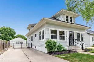 1243 S Irwin Ave, Green Bay, WI 54301 - Photo 1