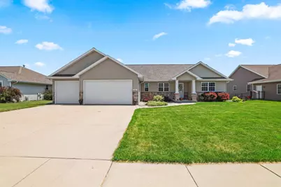 2143 W Melcorn Circle, De Pere, WI 54115 - Photo 1
