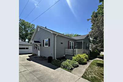 1709 18th Avenue, Menominee, MI 49858 - Photo 1