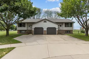 3735 Western Ct, Oshkosh, WI 54901 - Photo 1