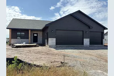 N8843 Killarney Way, Sherwood, WI 54952 - Photo 1