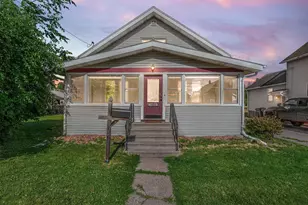 1406 Walnut St, Oshkosh, WI 54901 - Photo 1