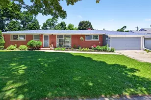 1304 Division St, Green Bay, WI 54303 - Photo 1
