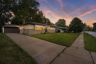 962 Coppens Rd, Green Bay, WI 54303 - Photo 1