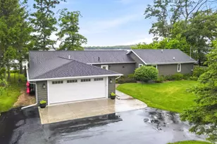 W6823 Chicago Ave, Wautoma, WI 54982 - Photo 1