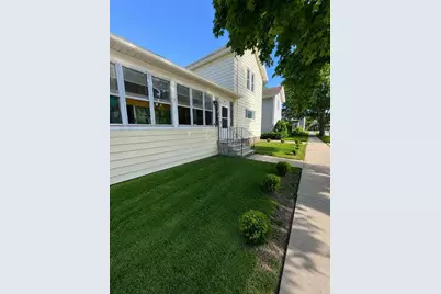 722 Wright Street, Oshkosh, WI 54901 - Photo 1