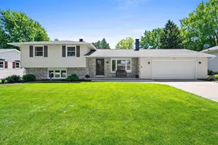 3464 Golf Dr, Green Bay, WI 54311 - Photo 1