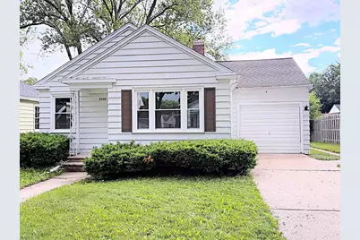 1133 Marquette Avenue, Green Bay, WI 54304 - Photo 1