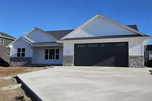 1411 Hoffman Rd, Green Bay, WI 54311 - Photo 1