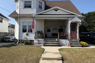 1618 20th St, Two Rivers, WI 54241 - Photo 1