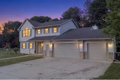 212 S Birch Avenue, Gillett, WI 54124 - Photo 1