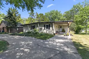 5984 Lake Rd, Oshkosh, WI 54902 - Photo 1