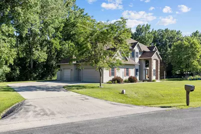 1570 McIntosh Court, Oshkosh, WI 54904 - Photo 1
