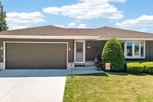 1817 Mead Ave, Sheboygan, WI 53081 - Photo 1