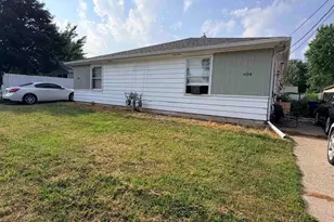 602 8th St, Menasha, WI 54952 - Photo 1