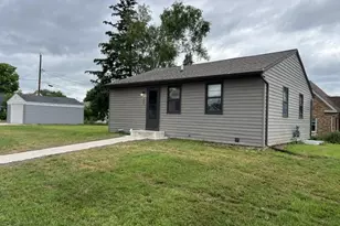 807 Vliet St, Kewaunee, WI 54216 - Photo 1