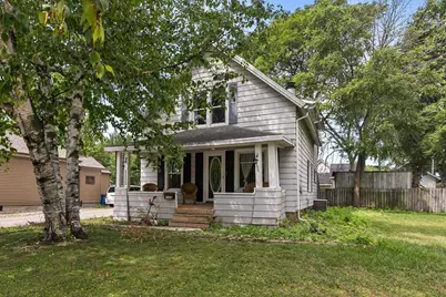 1115 Grand Street, Oshkosh, WI 54901 - Photo 1