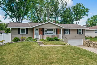 638 Sunnycrest Street, Green Bay, WI 54302 - Photo 1