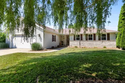 N9190 Jordan Street, Appleton, WI 54915 - Photo 1