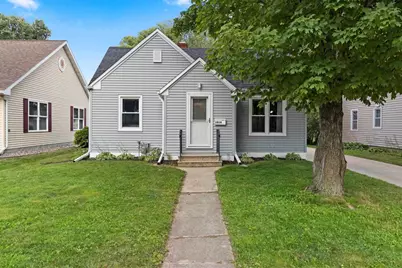 1014 Wilson Avenue, Green Bay, WI 54303 - Photo 1