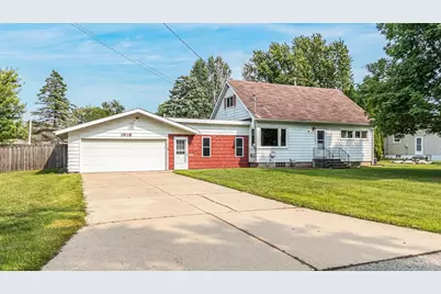 1918 Alaska Street, Oshkosh, WI 54902 - Photo 1