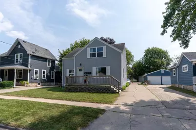 325 E Hancock Street, Appleton, WI 54911 - Photo 1