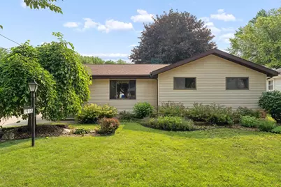 1912 S Walden Avenue, Appleton, WI 54915 - Photo 1