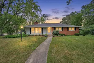 141 Custer Ct, Green Bay, WI 54301 - Photo 1