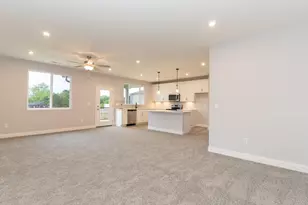 367 Cornwall Dr, Florence, KY 41042 - Photo 13