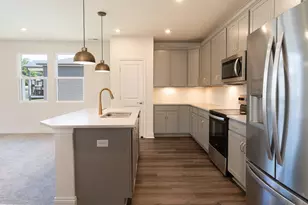 359 Cornwall Dr, Florence, KY 41042 - Photo 13