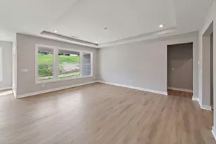 2358 Amici Dr, Covington, KY 41017 - Photo 9